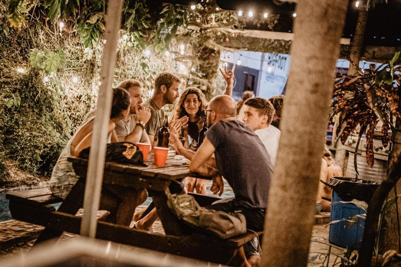 León Bigfoot Hostel المظهر الخارجي الصورة